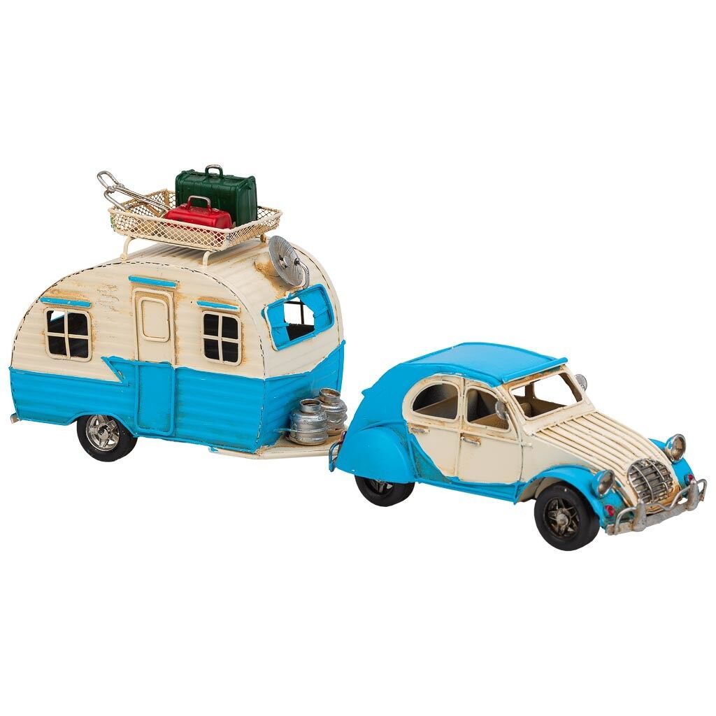 Coche de remolque con caravana de metal