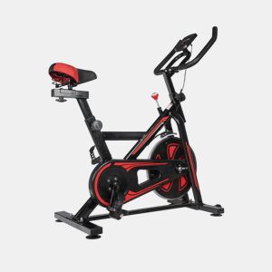 Bicicleta de spinning robusta para treinos intensos.