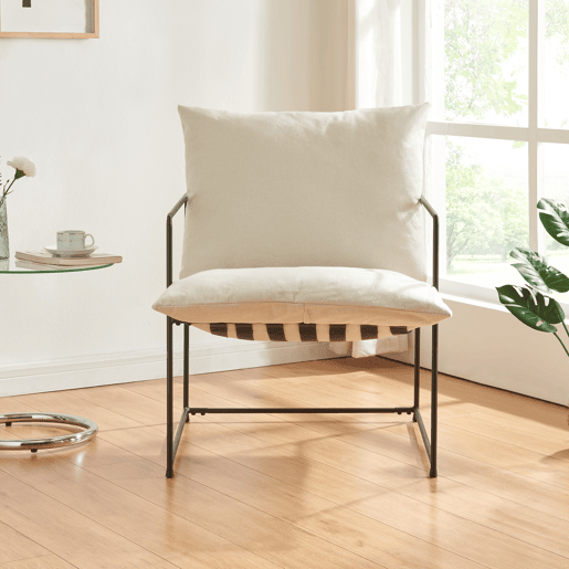 Poltrona Utsjoki com almofada lavável 90x61x70cm - PretoBege en.casa