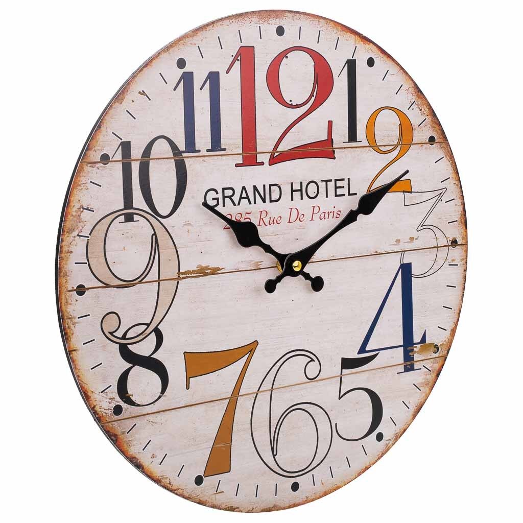 Reloj de pared de madera