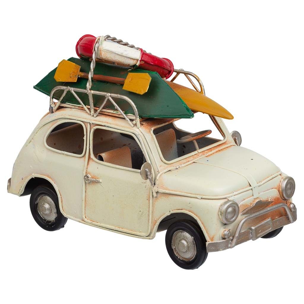 Coche de metal