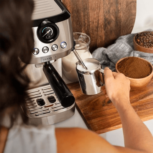 Cecotec Máquina de café expresso com 20 bares, thermoblock, manómetro e vaporizador.