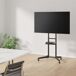 Soporte de TV de suelo Aisens FT70TE211 37''70'' con ruedas + ba Soporte de TV de suelo Aisens FT70TE211 37''70'' con ruedas + ba Negro