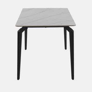 Mesa de cerâmica branca com pés de metal preto 140x80
