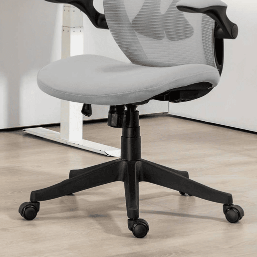HOMCOM Cadeira de Escritório em Malha Cadeira de Escritório Giratória com Altura Ajustável Apoio para os Braços Dobráveis e Função Basculante Cadeira para Estúdio Carga 120 kg 66x66x113-121 cm Cinza
