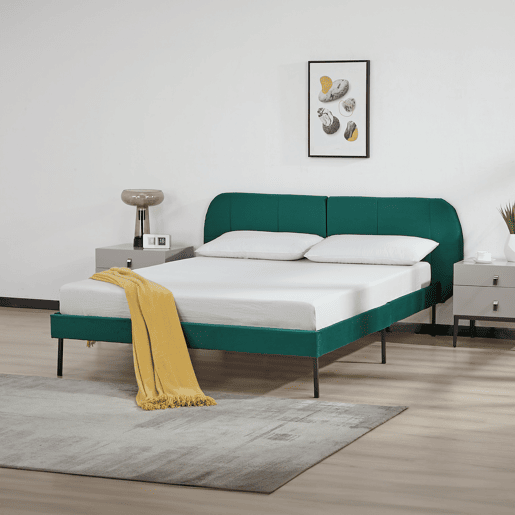 Cama estofada Porvoo com cabeceira de veludo 140x200cm - Verde escuro en.casa