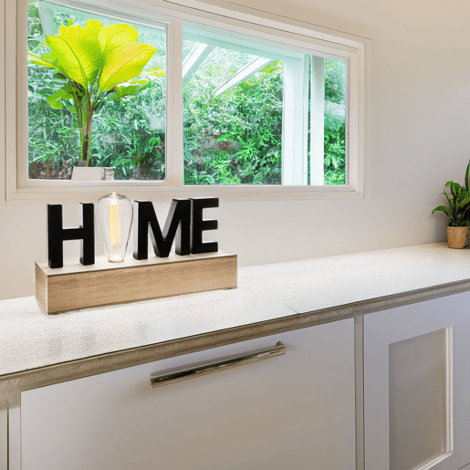 WELL HOME - Decoração de palavras com iluminação LED 34x8x16cm