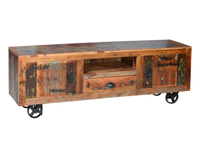 Mueble TV 2 puertas y 1 cajon fabricado en madera reciclada proveniente de desguaces de barcos y muebles antiguos usados. Mueble expuesto a variaciones de color en en diseño. Medidas 55 cm alto X 160 cm ancho X 40 cm alto. Peso : 42 kg.