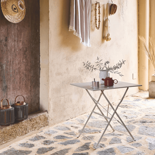 Mesa de jardim bistrô dobrável em metal, 2 cadeiras, Emilia, Beige, 70x70x71 cm Mesa de jardim bistrô dobrável em metal, 2 cadeiras, Emilia, Beige, 70x70x71 cm
