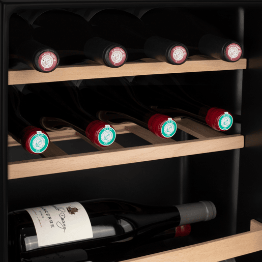 Refrigerador de vinhos de instalação livre CAVC15 Les Petits Champs, 15 garrafas