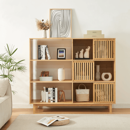 Estante Ypäjä com 3 portas de correr e 9 compartimentos 128 x 147 x 39 cm Bambu en.casa
