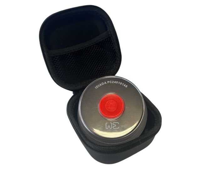 We baliza de emergencia v16 + funda antigolpes para la baliza