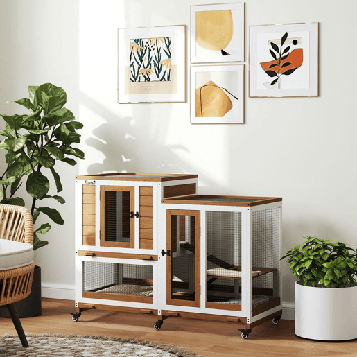 PawHut Casa para Coelhos de Madeira de 2 Níveis com 6 Rodas 2 Rampas 3 Tabuleiros Removíveis Portas com Fechaduras e Zona Aberta Casa Interior 110x50x86 cm Castanho