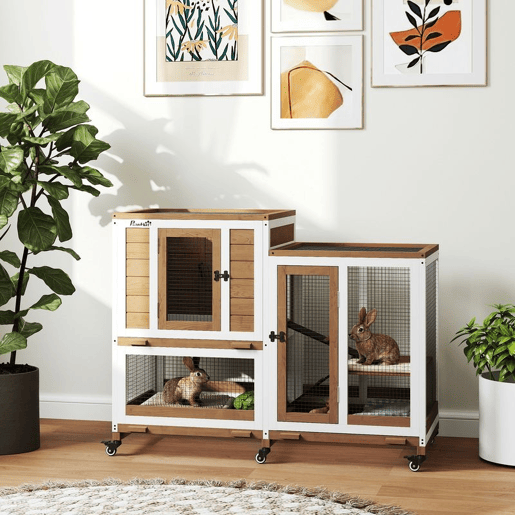 PawHut Casa para Coelhos de Madeira de 2 Níveis com 6 Rodas 2 Rampas 3 Tabuleiros Removíveis Portas com Fechaduras e Zona Aberta Casa Interior 110x50x86 cm Castanho