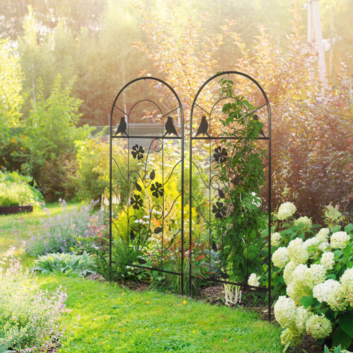 Outsunny Conjunto de 2 Treliças de Jardim Suportes para Plantas Trepadeiras com Estrutura Metálica para Frutas Verduras Flores Decoração para Exterior Pátio 38x98 cm Preto