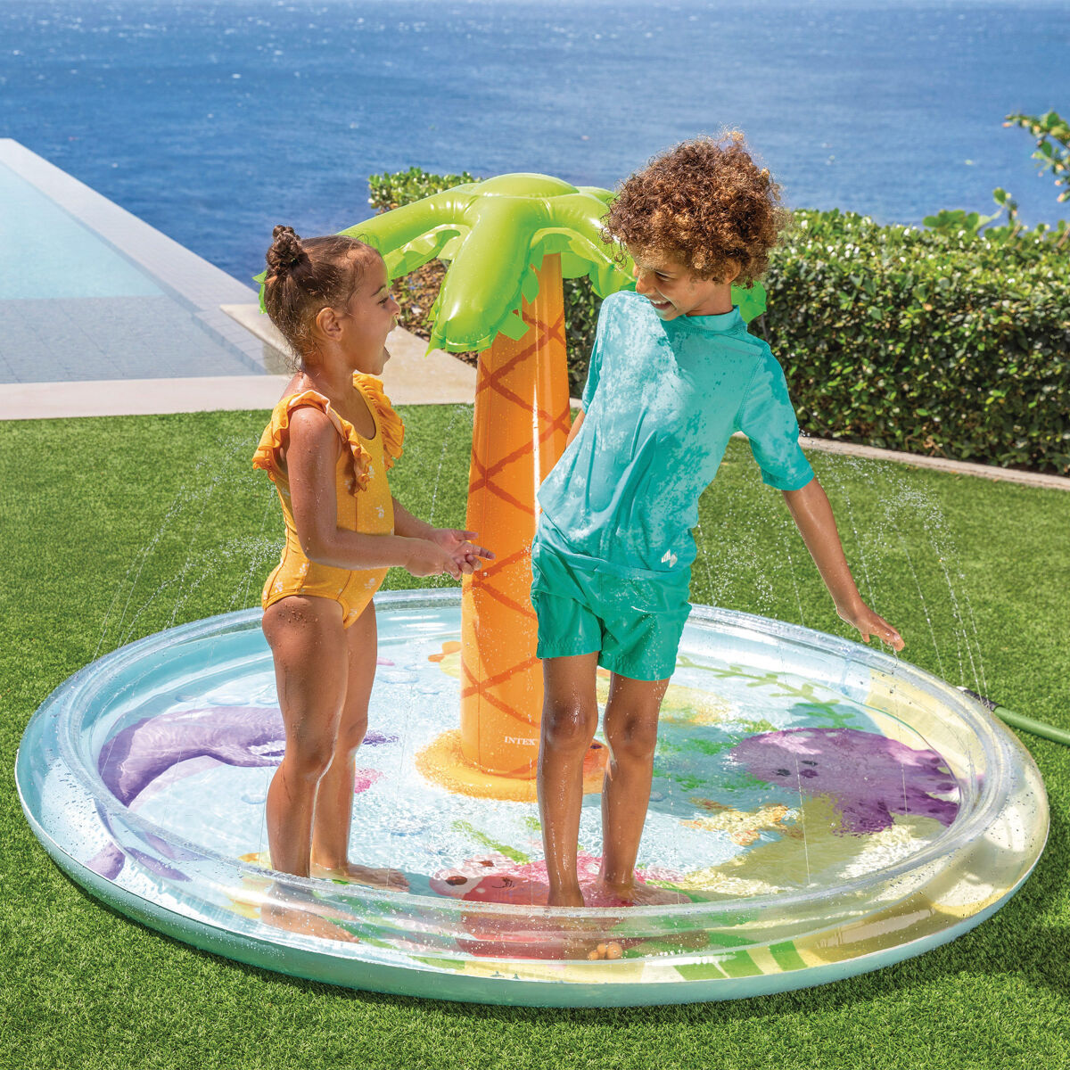 Piscina Hinchable Intex Con Spray De Palmera, 173x104 Cm, 166 L, Para Niños +2 Años, Diseño Tropical