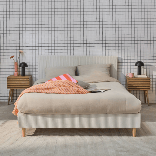 Cama com base de ripas e cabeceira 140cm, em veludo canelada fino, Marlon, Branco, 202x148x89 cm