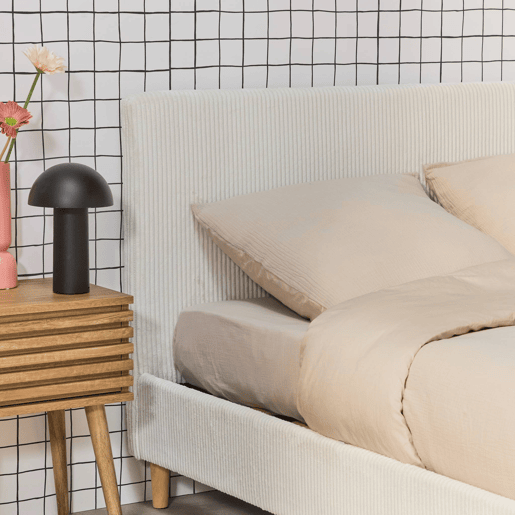 Cama com base de ripas e cabeceira 140cm, em veludo canelada fino, Marlon, Branco, 202x148x89 cm