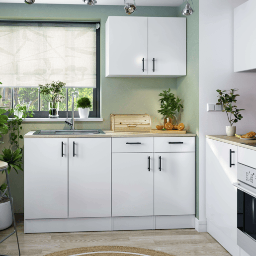 Pacote de móveis de cozinha modulares Kira em branco brilhante e carvalho canadense com pia, 4 módulos, portas, gavetas e prateleiras