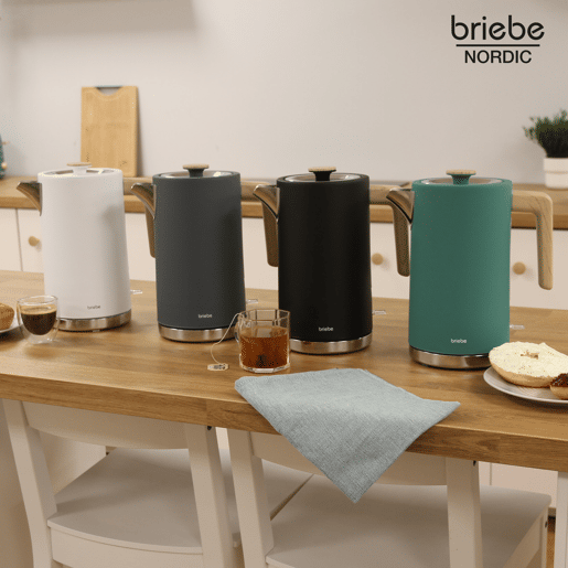 Briebe KT1165BLK Nordic Chaleira Elétrica 1,7 L Sem BPA, Base 360°, Controlador Strix, Desligamento Automático, 2200, Preto