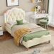 Cama infantil de poliuretano Cama infantil de poliuretano Beige