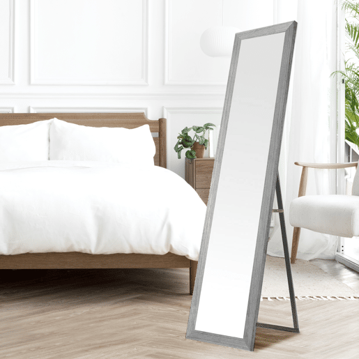 Espelho de Pé de Madeira 140x35 cm u2013 Moldura MDF Envelhecido, Estilo Nórdico, Pé Ajustável