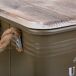 Caja de metal, tapa de madera y asas Caja de metal, tapa de madera y asas Verde