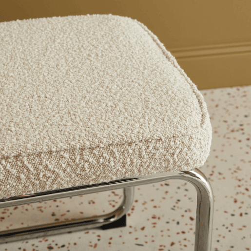 Cadeiras cantilever de laço texturado, set de 2, Maja, Blanc cassé, 46x54.5x84.5 cm