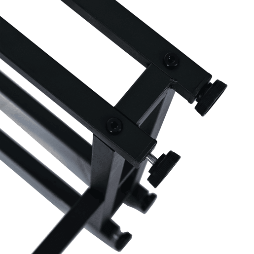 Mesa de jantar - tampo em mármore - pés em metal preto - 140x80cm - Preto e branco