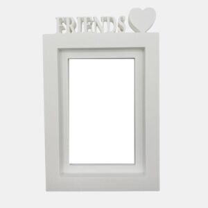 Porta-retratos de mesa ou parede  Modelo ''FRIENDS''  Tamanho da moldura 20,5x13,5cm para fotos 10x15cm  Cor branca