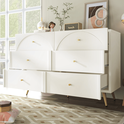 Cómoda com 6 gavetas - pés dourados - em aglomerado de madeira - Branco Cómoda com 6 gavetas - pés dourados - em aglomerado de madeira - Branco