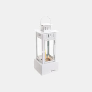 Lareira a etanol em metal com um depósito de 0,5L. O seu design em forma de lanterna é moderno e prático. Os seus quatro vidros temperados contêm chamas que darão um toque diferente e criativo à sua casa.