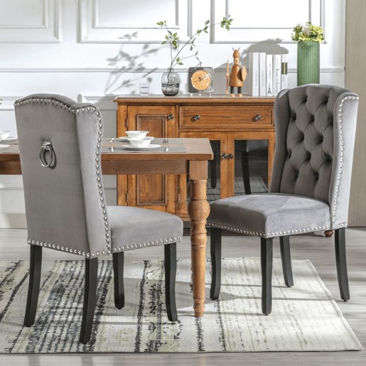 Conjunto de 4 cadeiras de veludo com pernas de carvalho - decoradas com rebites - Cinzento