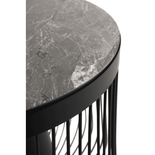 Mesa auxiliar de metal e mármore, cor preta