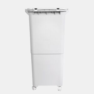 Lixeira de triagem seletiva com compartimento triplo 42L (24L + 4L + 14L) com pedal, rodas e alça.