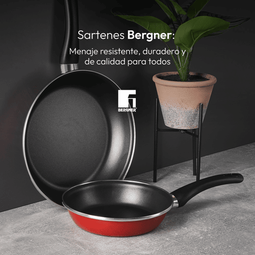Conjunto de 2 frigideiras CLASSIQUE em + utensílios de cozinha Bergner