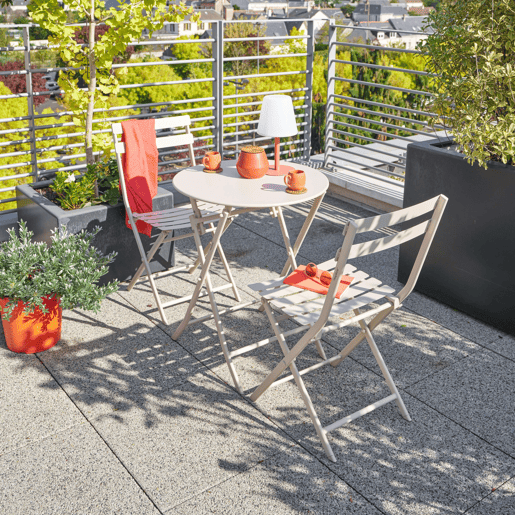 Conjunto de 2 cadeiras dobráveis u200Bu200BGreensboro bege para jardim e pátio. Conjunto de 2 cadeiras dobráveis u200Bu200BGreensboro bege para jardim e pátio.