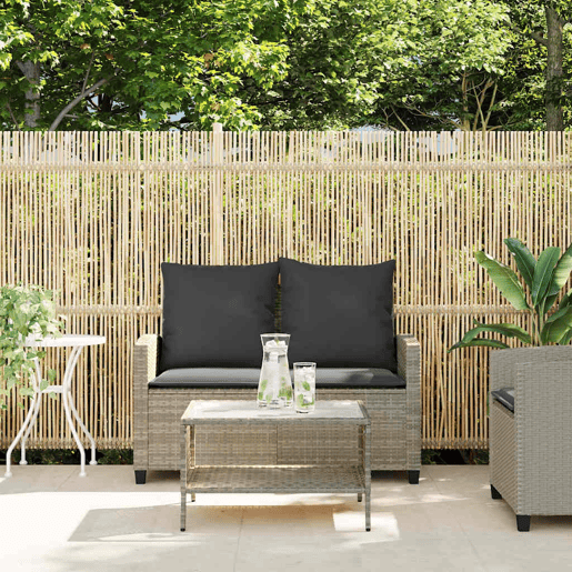 vidaXL Sofá jardim c mesa e almofadões 2 lugares vime PE cinza claro vidaXL Sofá jardim c mesa e almofadões 2 lugares vime PE cinza claro