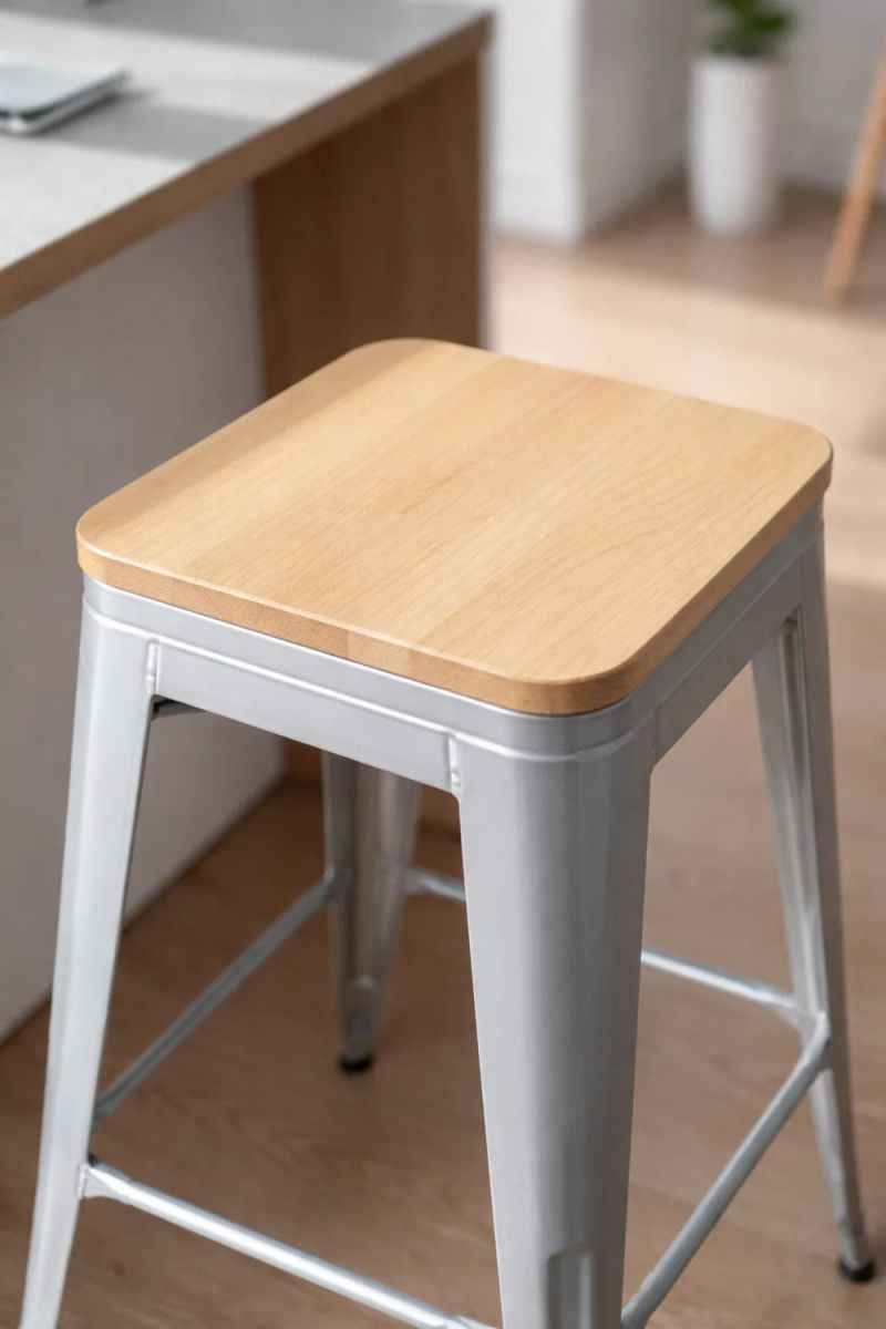 Taburete torix bajo madera natural - gris metalizado