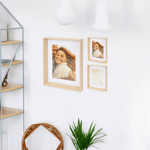Moldura para fotos bem em casa