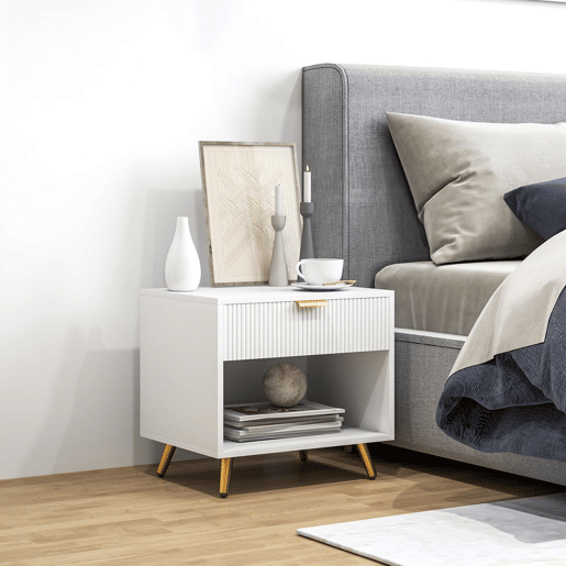 HOMCOM Mesa de Cabeceira Moderna Mesa de Cabeceira com Gaveta Puxador Dourado e Compartimento Aberto Mesa Auxiliar para Sala de Estar Dormitório 50x40x47 cm Branco