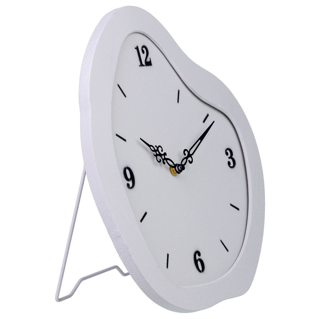 Reloj de mesa de metal
