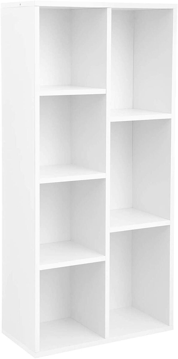 Librería con estantes