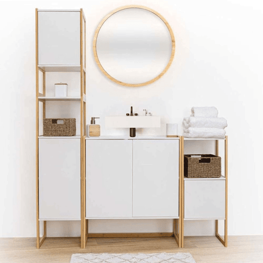Móvel auxiliar de banheiro estilo nórdico Natureo em branco e bambu com 1 porta e 1 prateleira aberta 33x80x33 cm