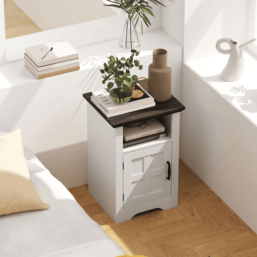 HOMCOM Conjunto de 2 Mesas Auxiliares para Sala Mesas de Cabeceira com Porta Estilo Celeiro e Prateleira Aberta Mesas de Centro Pequenas Rústicas para Dormitório 40x35x60 cm Branco