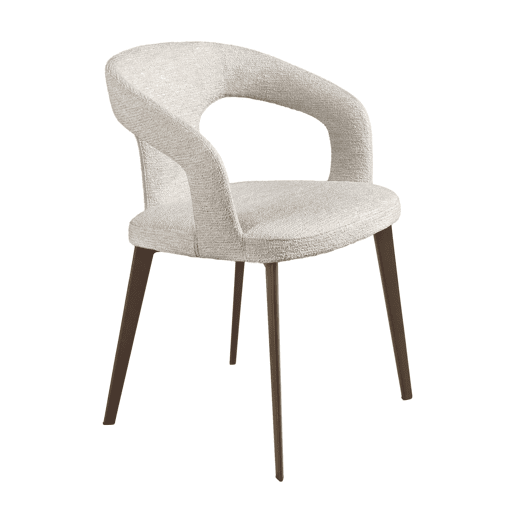 Cadeira em tecido esbranquiçado modelo 4173 Angel Cerdá S.L.Cadeira com braços de design moderno com assento e encosto estofados em tecido branco.