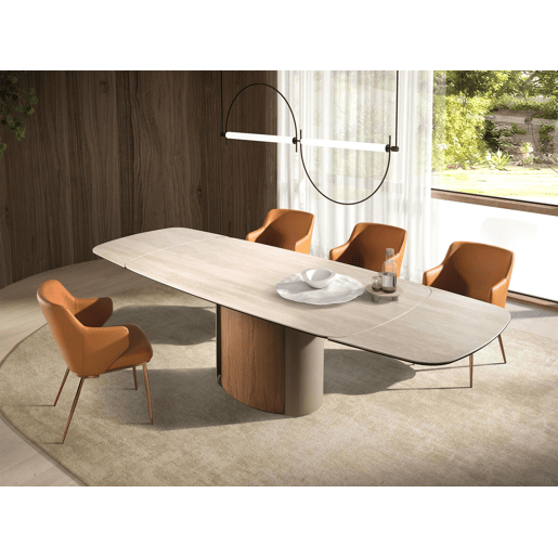 Cadeira de couro sintético castanho modelo 4162 Angel Cerdá S.L.Cadeira com braços de design moderno com assento e encosto estofados em couro sintético castanho.