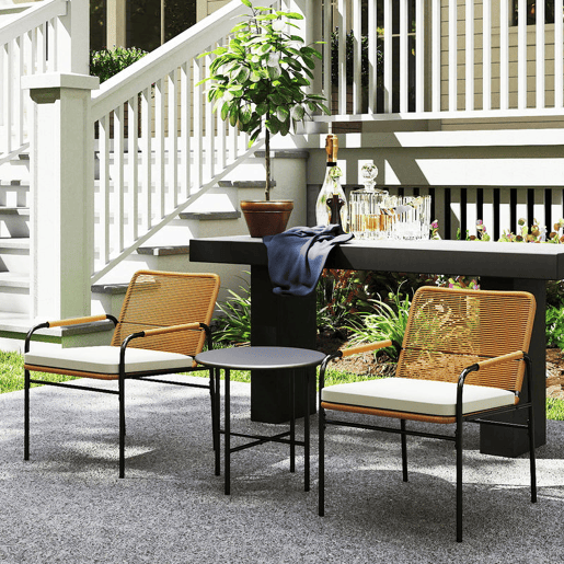 Outsunny Conjunto de Jardim de 3 Peças Móveis de Jardim com 2 Cadeiras com Almofadas Removíveis e Laváveis e Mesa com Bancada de Metal Resistente para Varanda Pátio Madeira e Creme