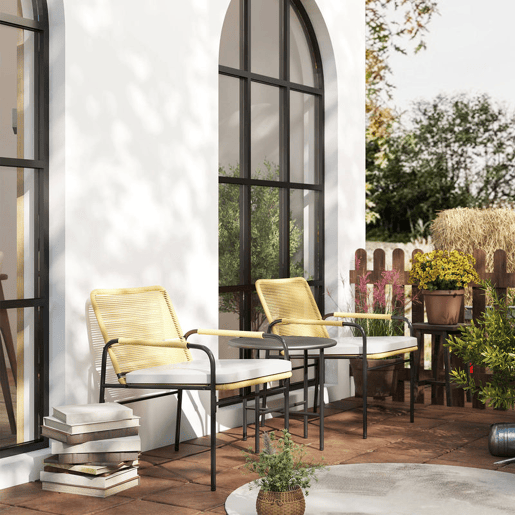 Outsunny Conjunto de Jardim de 3 Peças Móveis de Jardim com 2 Cadeiras com Almofadas Removíveis e Laváveis e Mesa com Bancada de Metal Resistente para Varanda Pátio Madeira e Creme