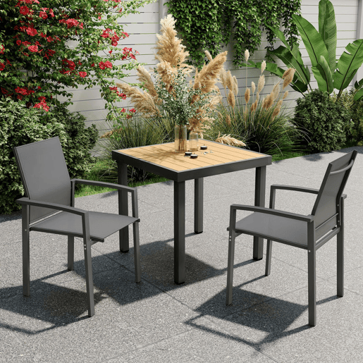 Outsunny Conjunto de 2 Cadeiras de Jardim Cadeiras de Exterior Empilháveis Cadeiras de Refeição com Tecido Transpirável Estrutura em Aço Apoios de Braços e Encosto 56x58x89 cm Cinzento Escuro